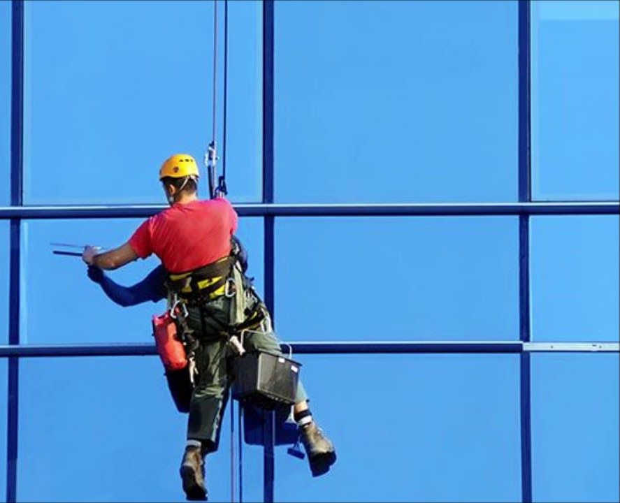 Trabajos en altura peligrosa y Espacios Confinados